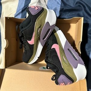 NWT Nike AirMax 90